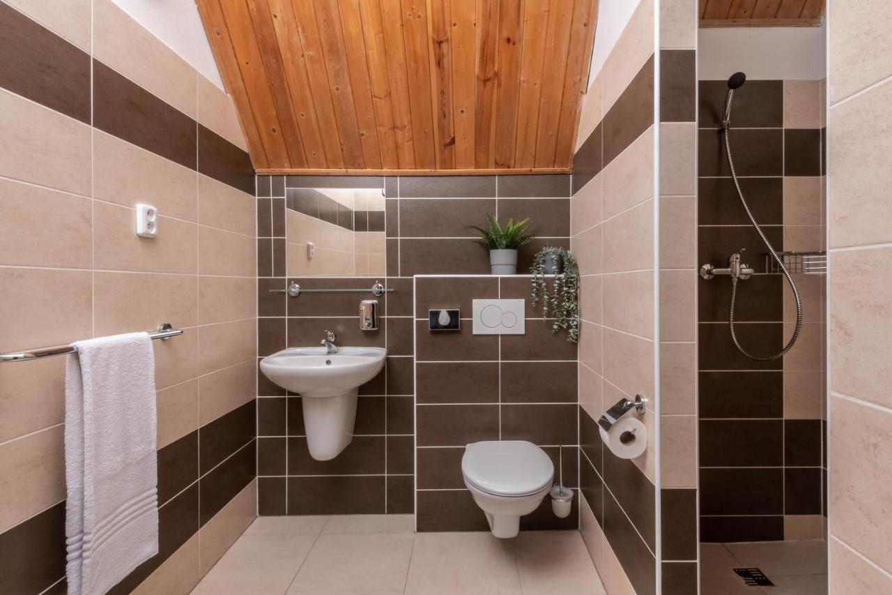 Wellness Hotel Sedy Vlk Harrachov Dış mekan fotoğraf